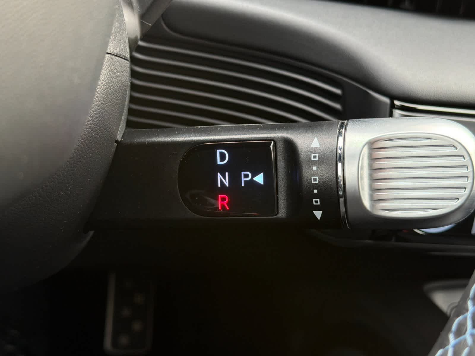 Thumbnail: 2025 Hyundai Ioniq 5 - 22