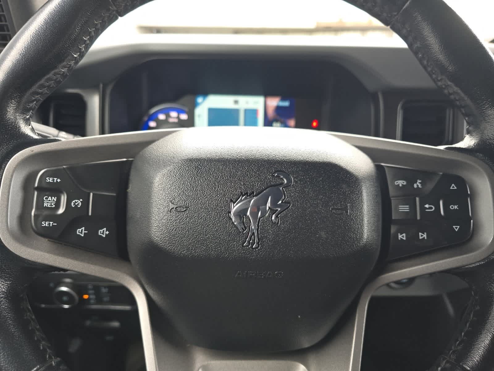 Thumbnail: 2022 Ford Bronco - 23