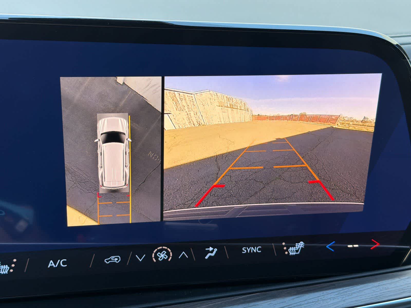 Thumbnail: 2026 Chevrolet Tahoe - 21