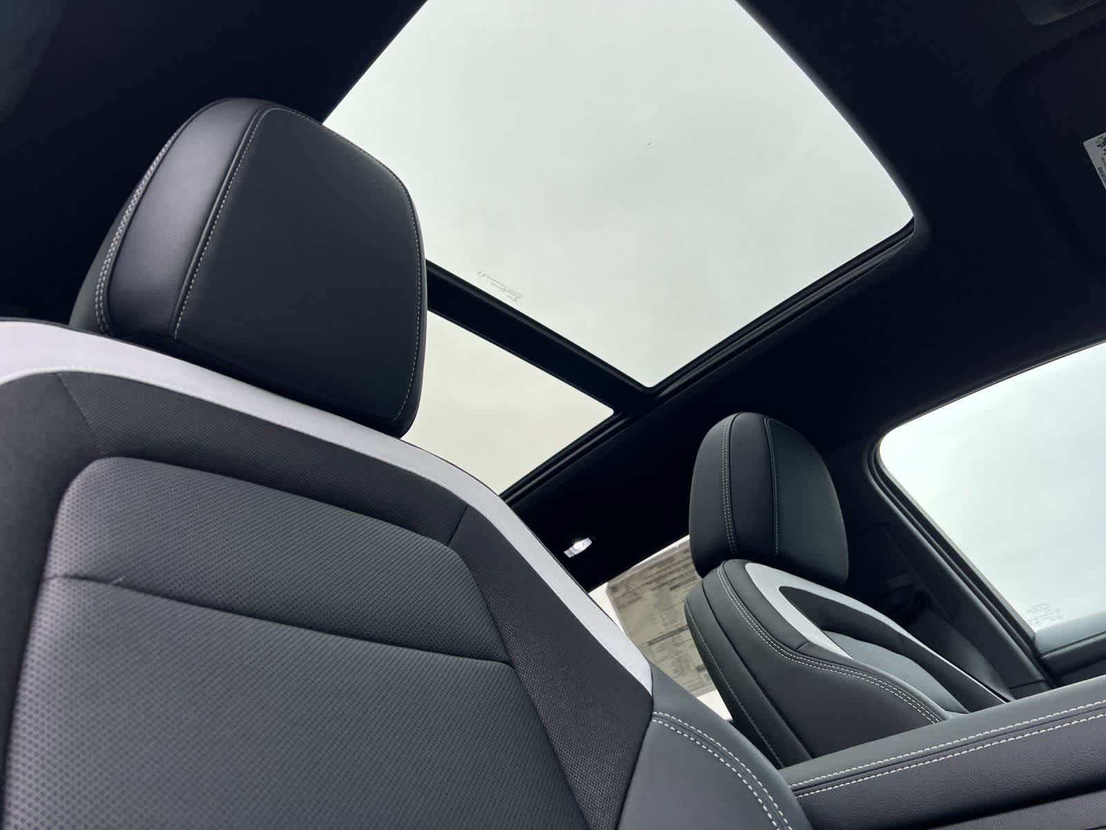 Thumbnail: 2026 Chevrolet Blazer EV - 16