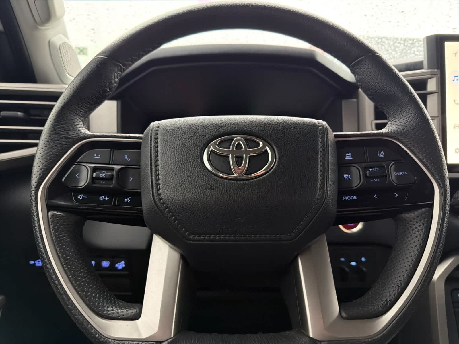 Thumbnail: 2022 Toyota Tundra - 22