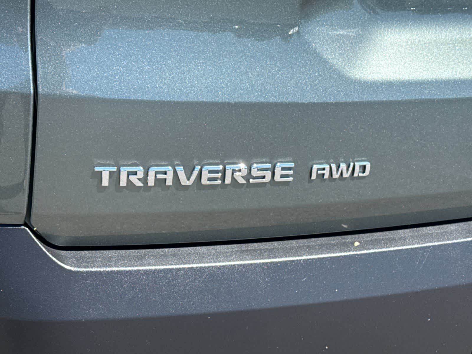 Thumbnail: 2023 Chevrolet Traverse - 28