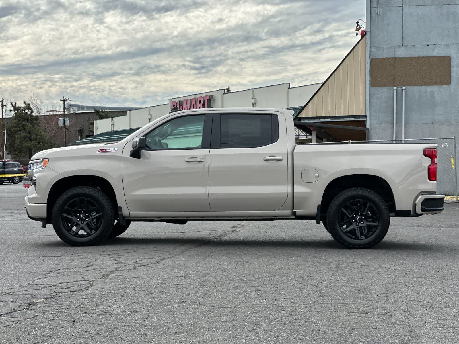 Thumbnail: 2026 Chevrolet Silverado 1500 - 5