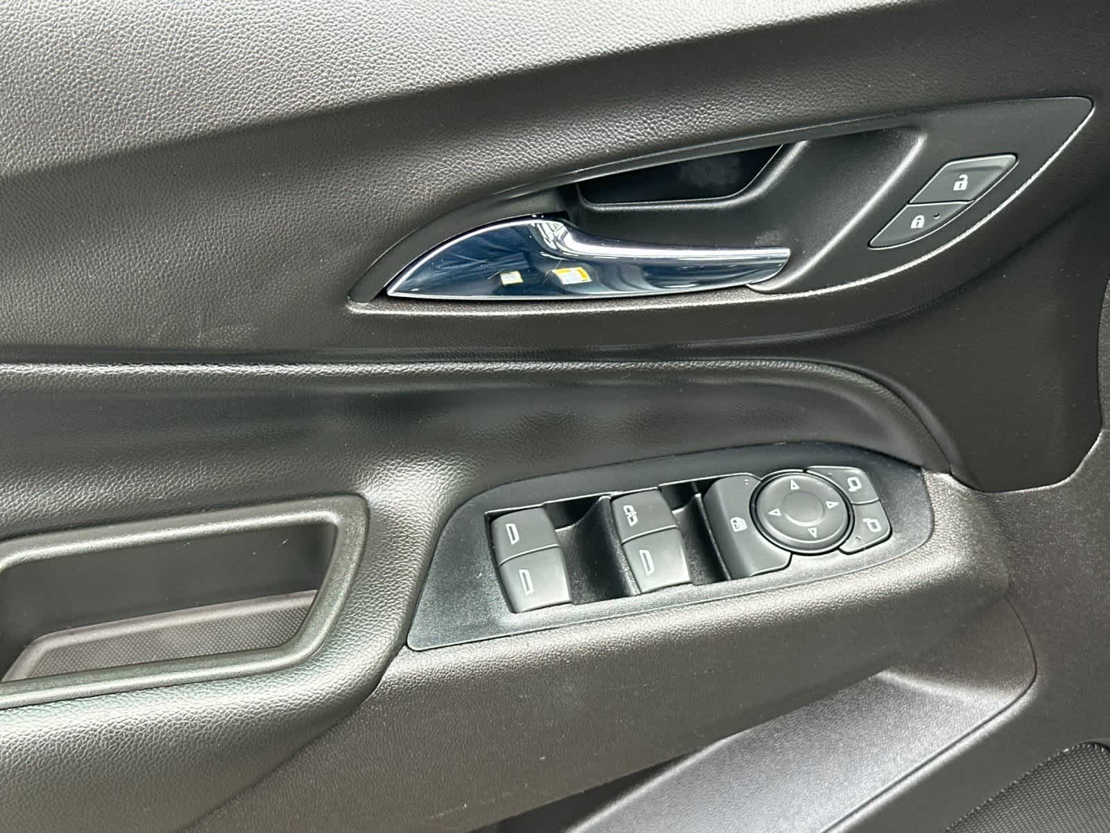 Thumbnail: 2019 Chevrolet Equinox - 13