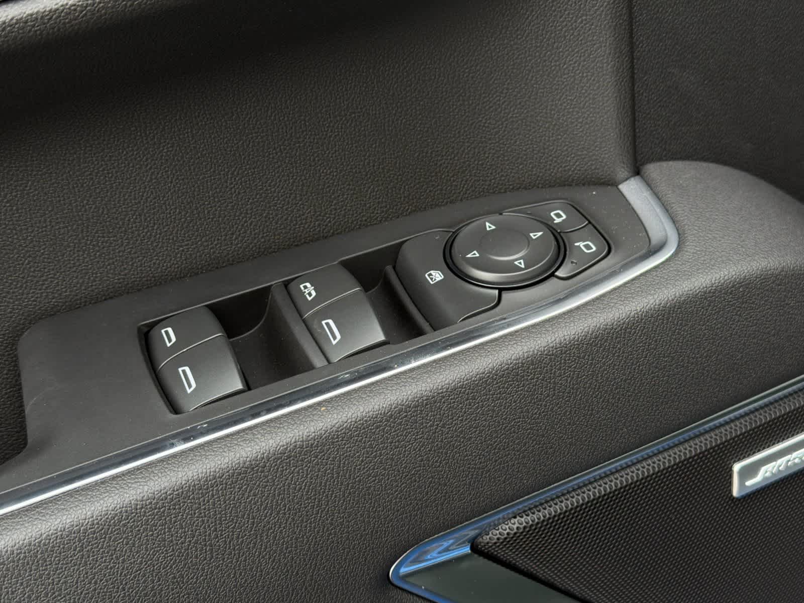 Thumbnail: 2026 Chevrolet Silverado 1500 - 13