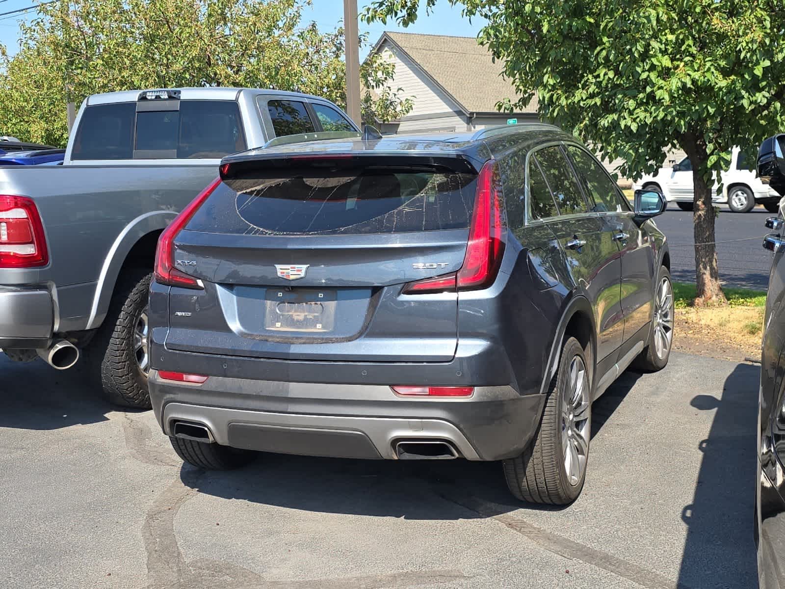 Thumbnail: 2019 Cadillac XT4 - 2