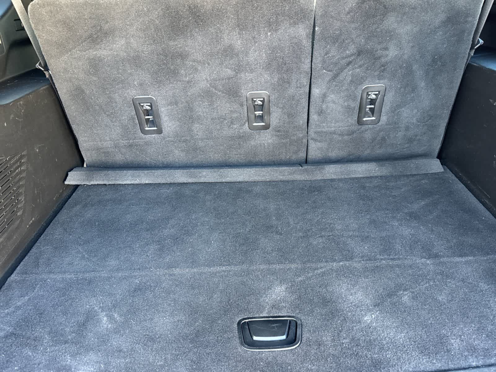 Thumbnail: 2021 GMC Yukon XL - 16