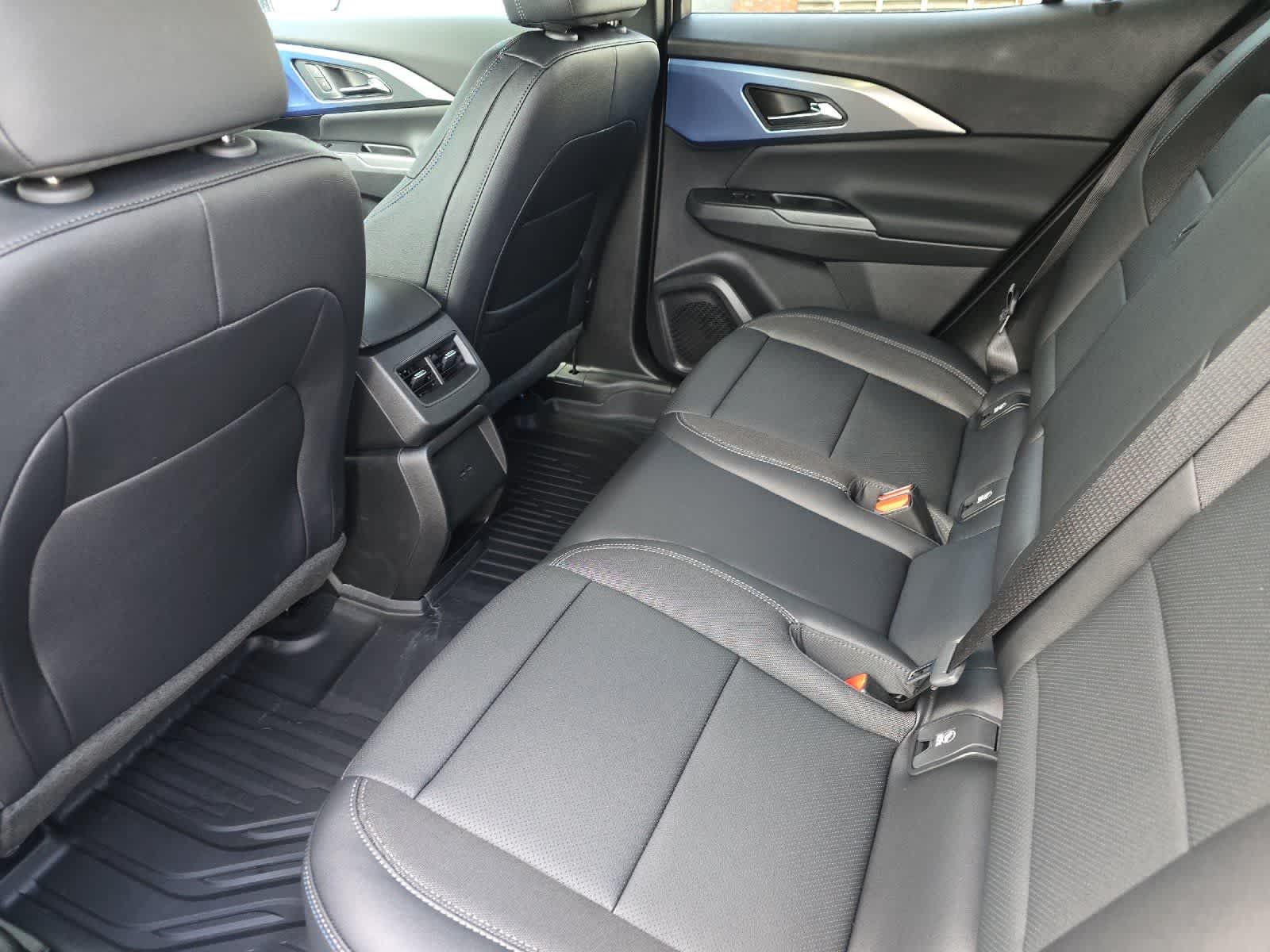 Thumbnail: 2026 Chevrolet Equinox - 4