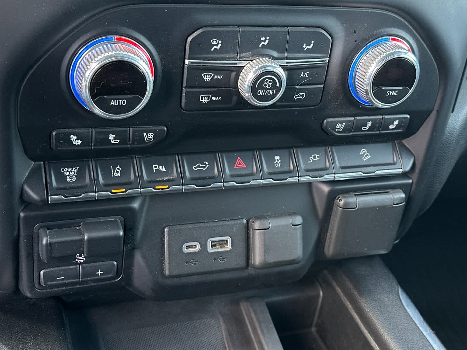 Thumbnail: 2020 GMC Sierra 2500 - 20