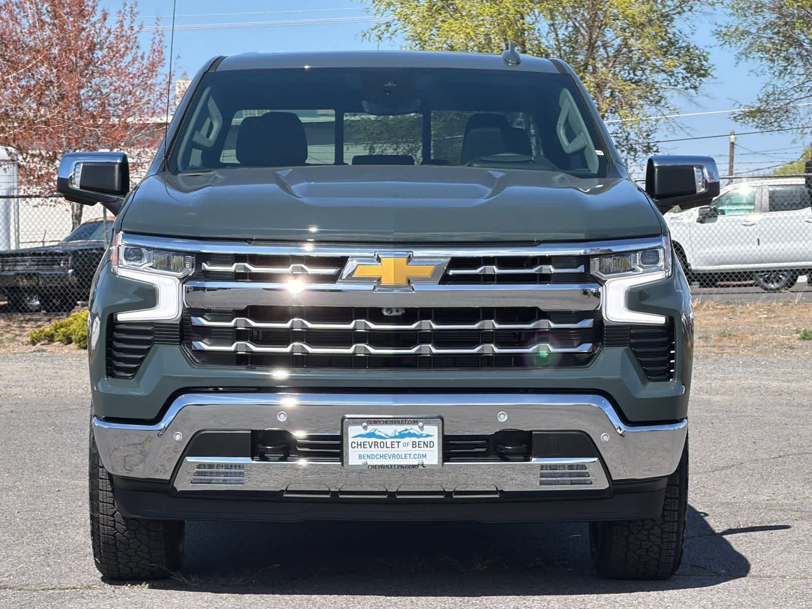 Thumbnail: 2026 Chevrolet Silverado 1500 - 10