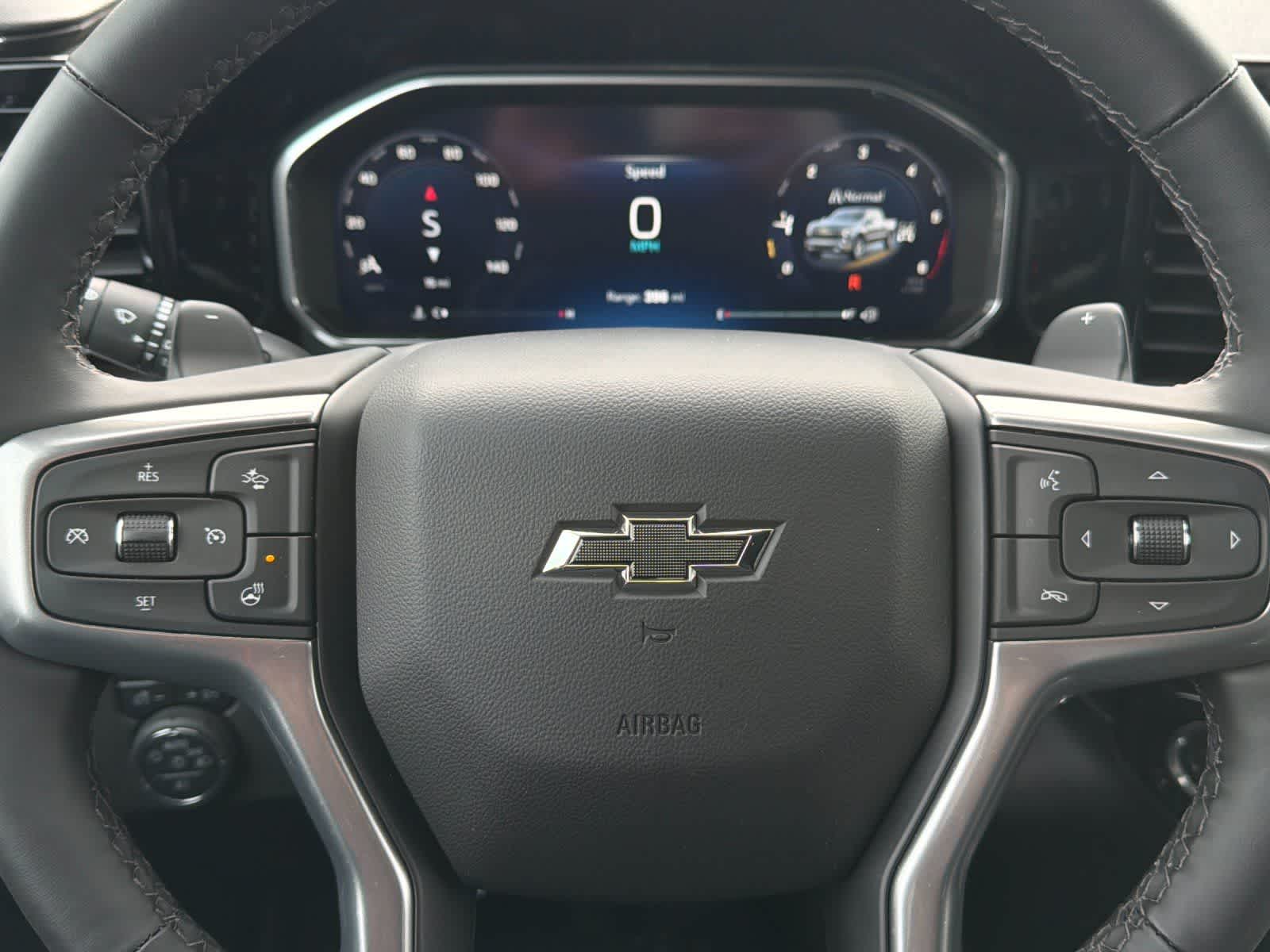 Thumbnail: 2026 Chevrolet Silverado 1500 - 22