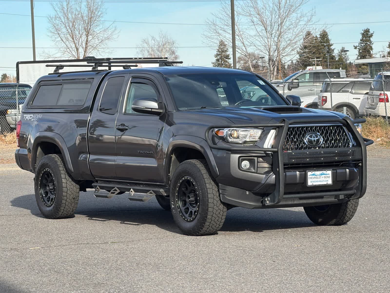 Thumbnail: 2019 Toyota Tacoma - 9