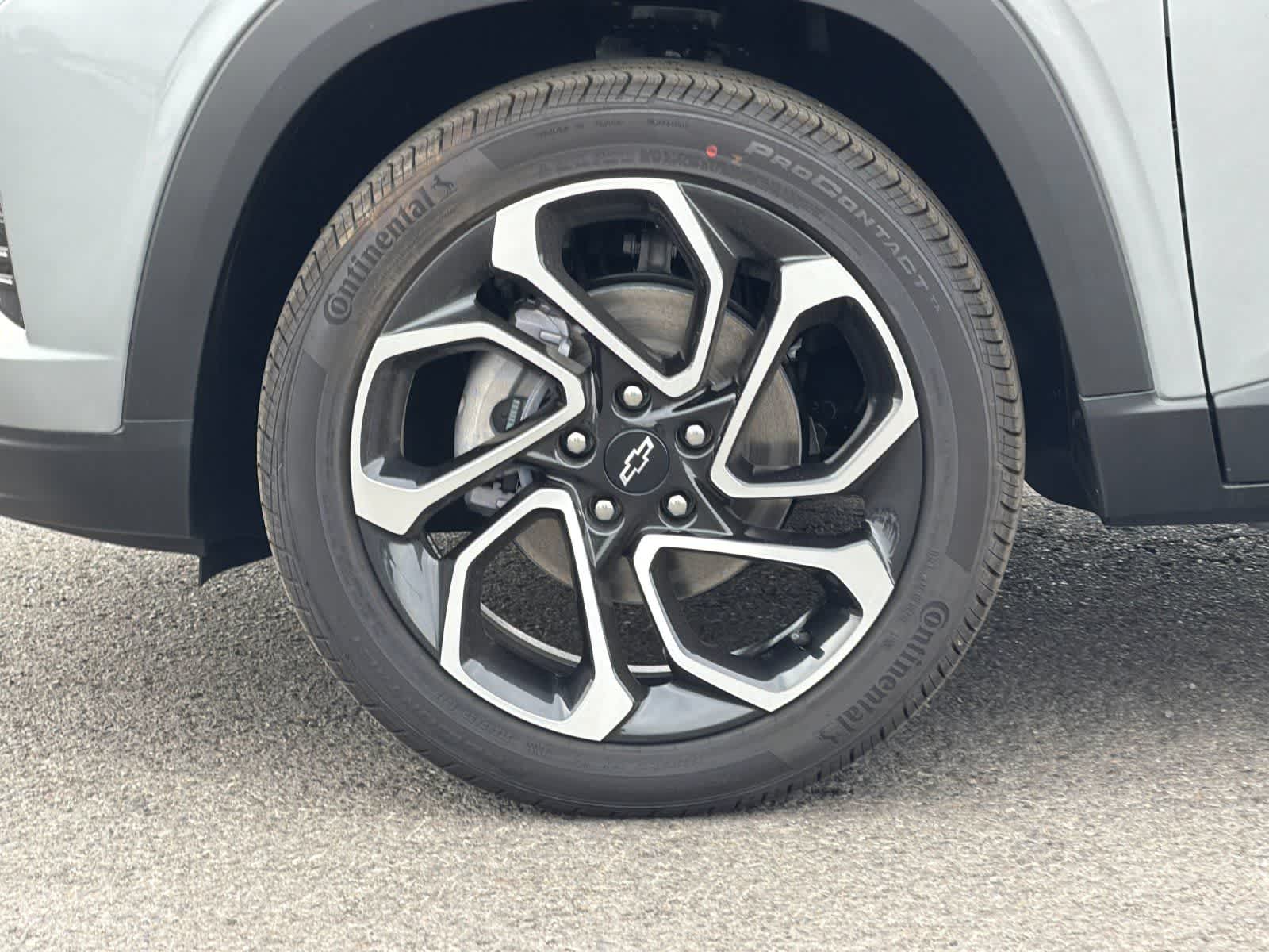 Thumbnail: 2026 Chevrolet Trax - 26