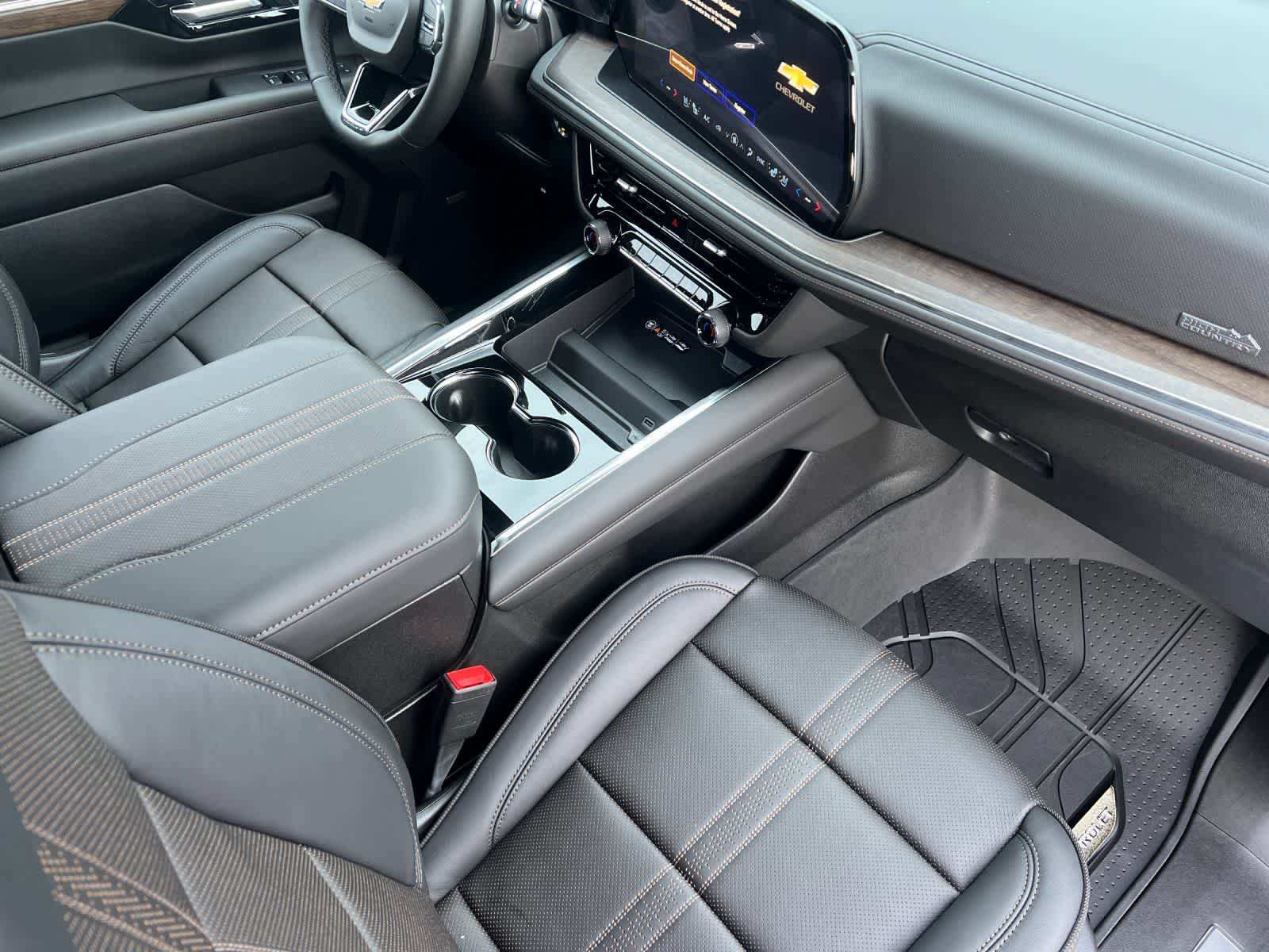 Thumbnail: 2026 Chevrolet Tahoe - 18