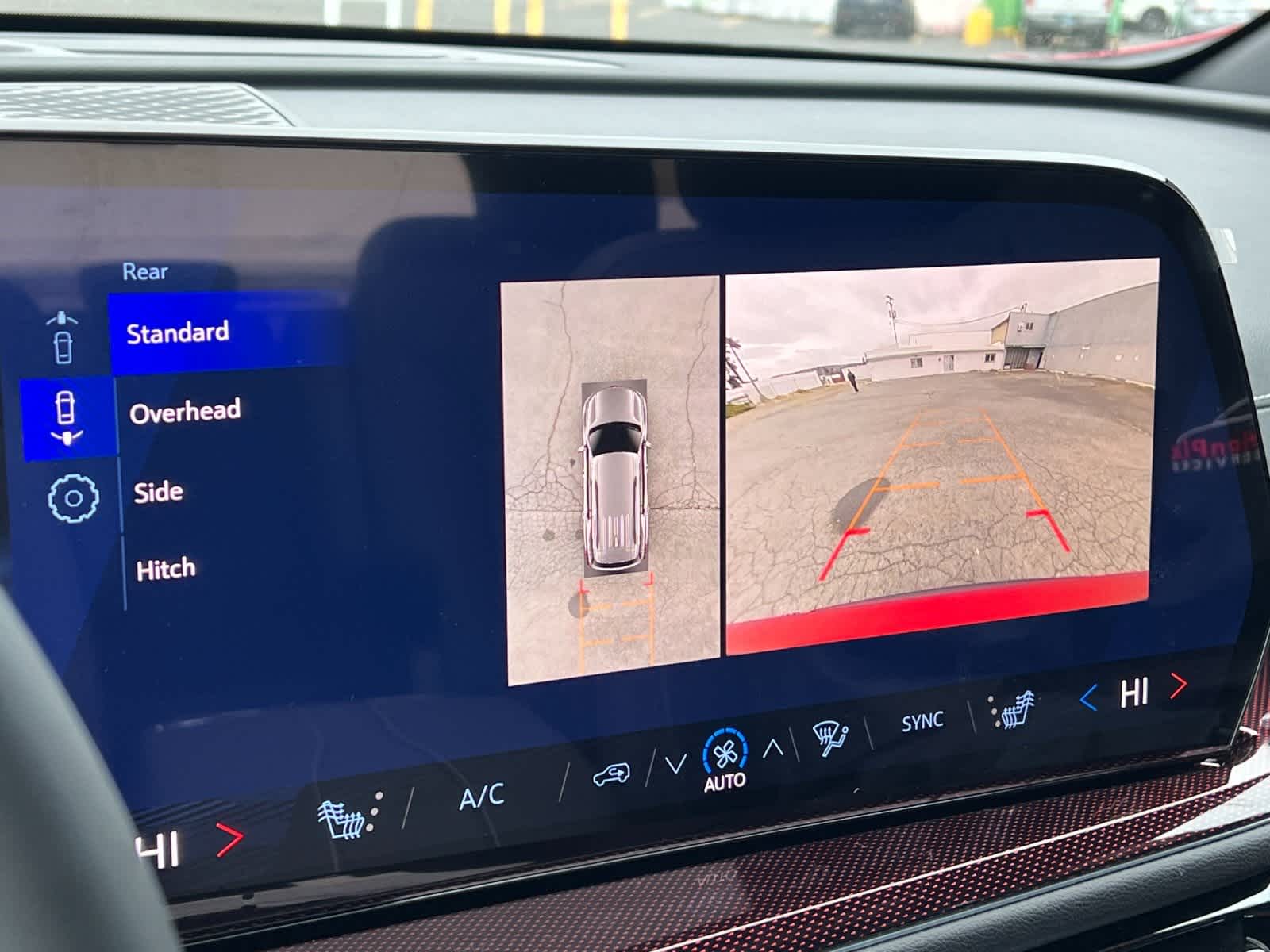 Thumbnail: 2026 Chevrolet Traverse - 21