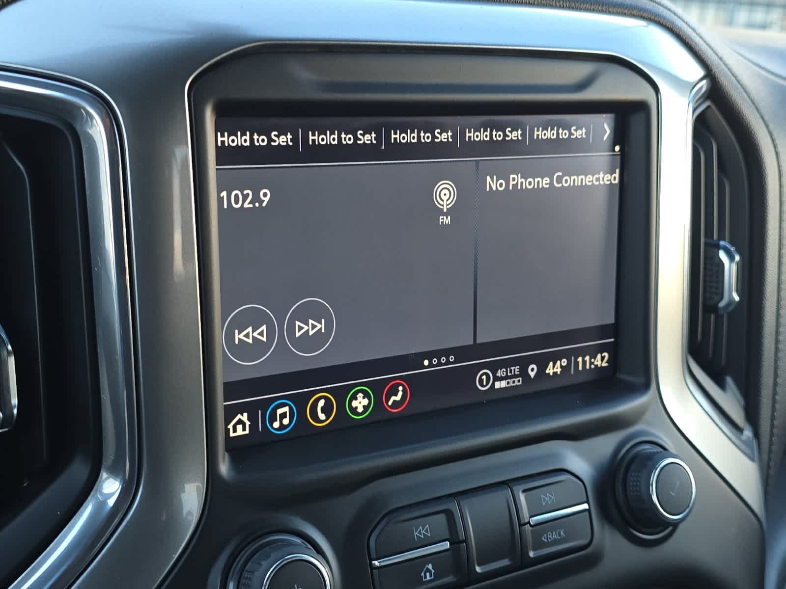 Thumbnail: 2022 Chevrolet Silverado 3500 - 17