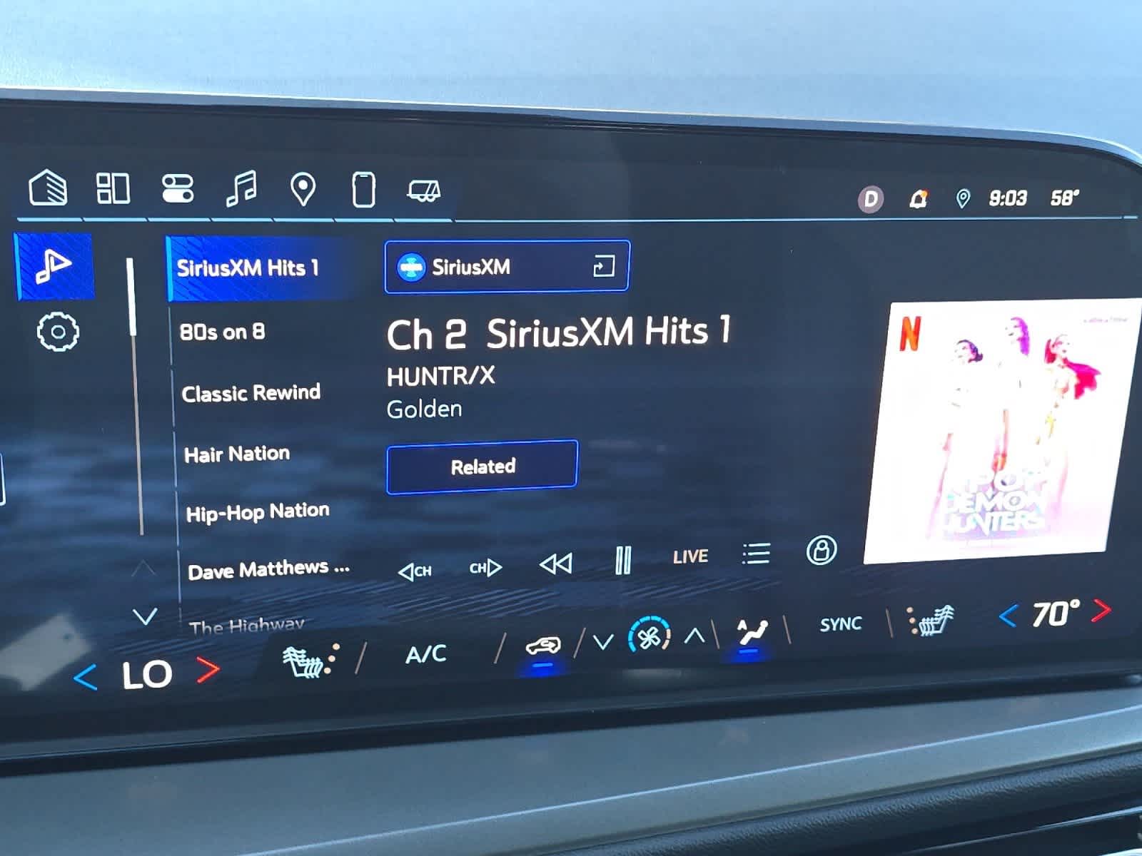 Thumbnail: 2025 Chevrolet Traverse - 19