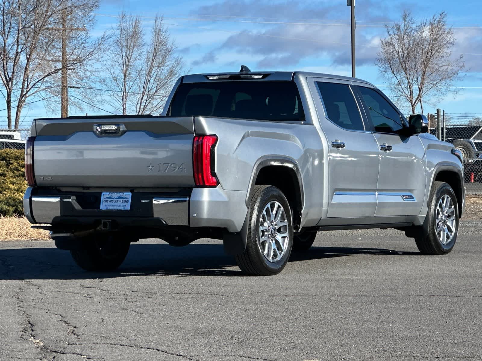 Thumbnail: 2025 Toyota Tundra - 2