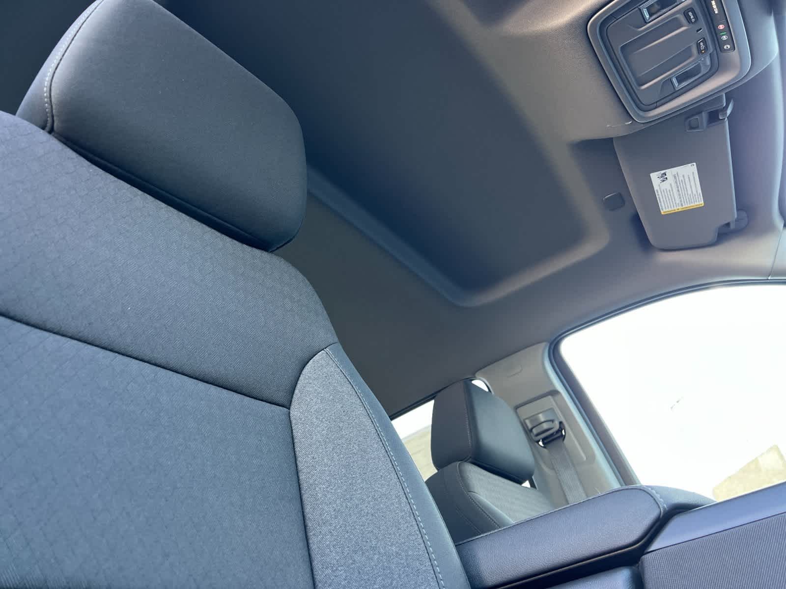 Thumbnail: 2026 Chevrolet Silverado 3500 - 16