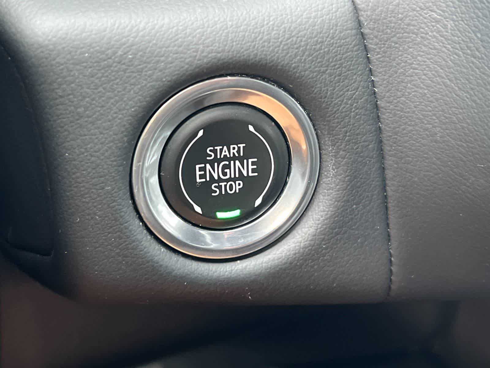 Thumbnail: 2023 Chevrolet Suburban - 23