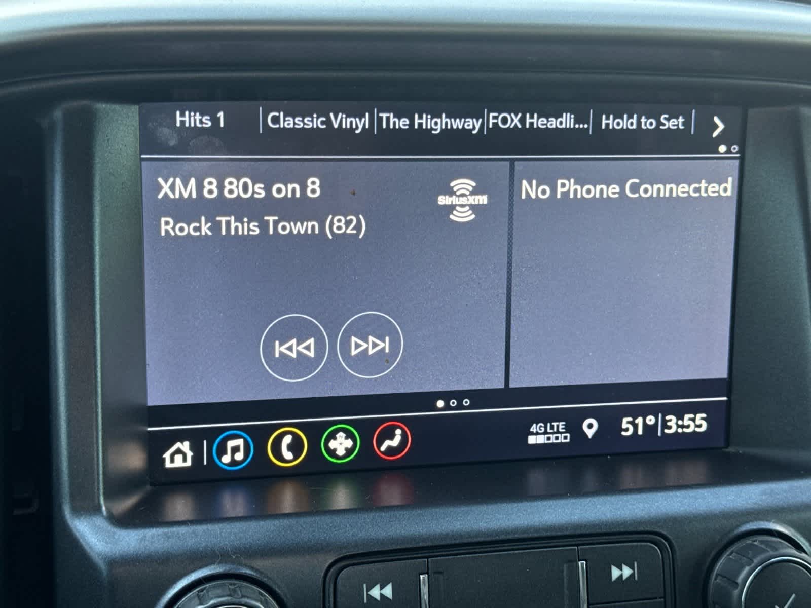 Thumbnail: 2022 Chevrolet Colorado - 17