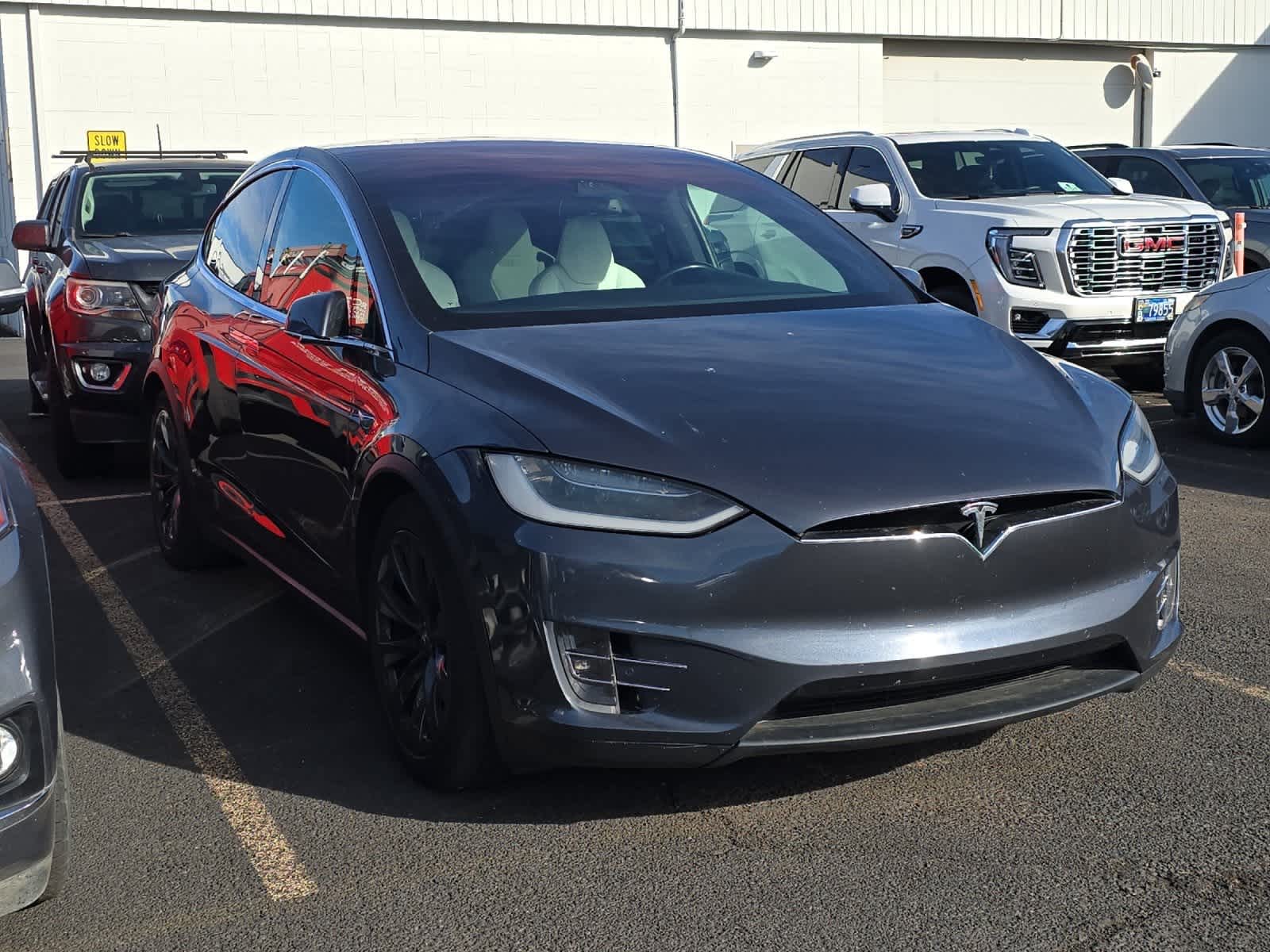 Thumbnail: 2018 Tesla Model X - 5