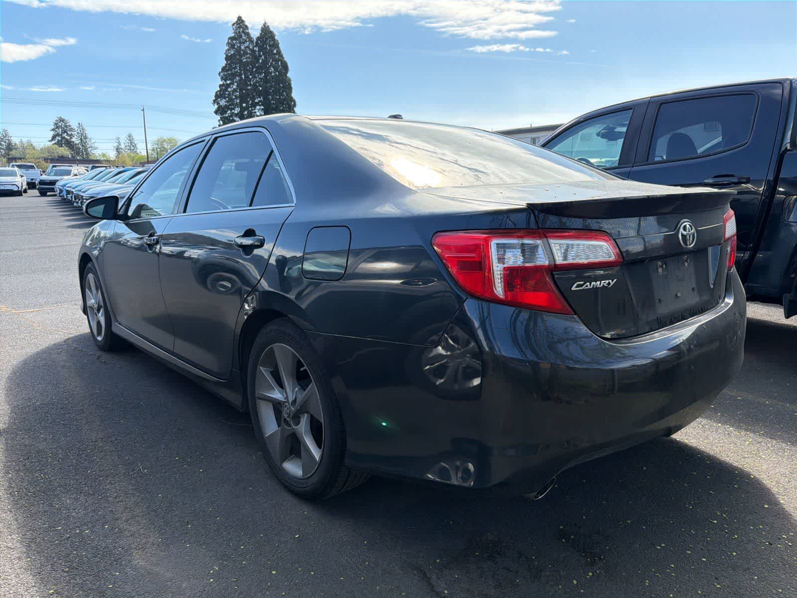 Thumbnail: 2014 Toyota Camry - 6