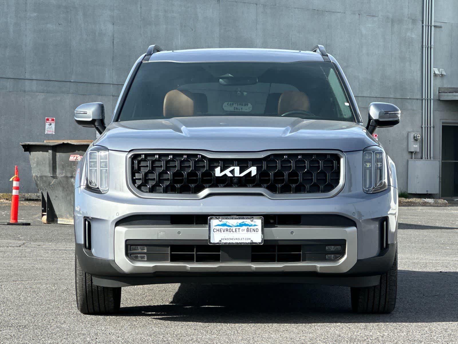 Thumbnail: 2023 Kia Telluride - 10