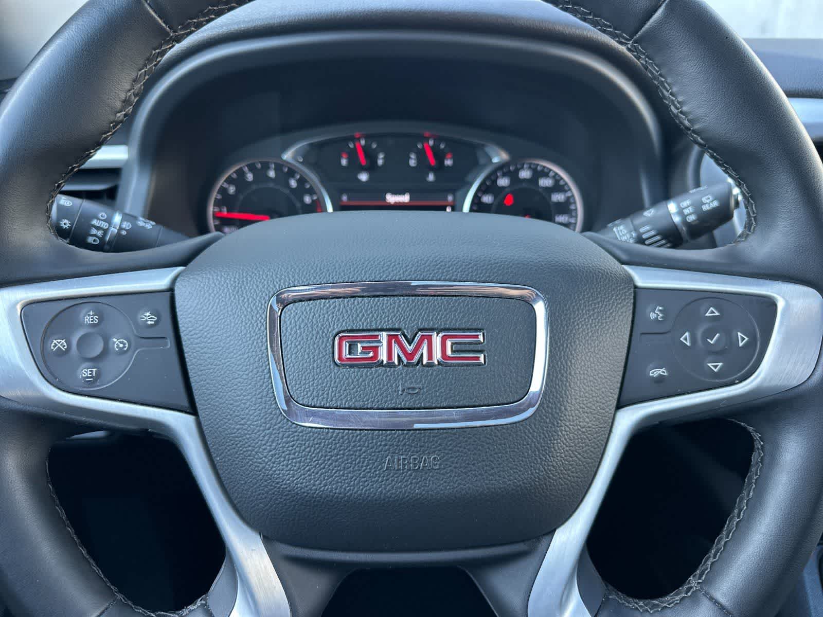 Thumbnail: 2023 GMC Acadia - 25