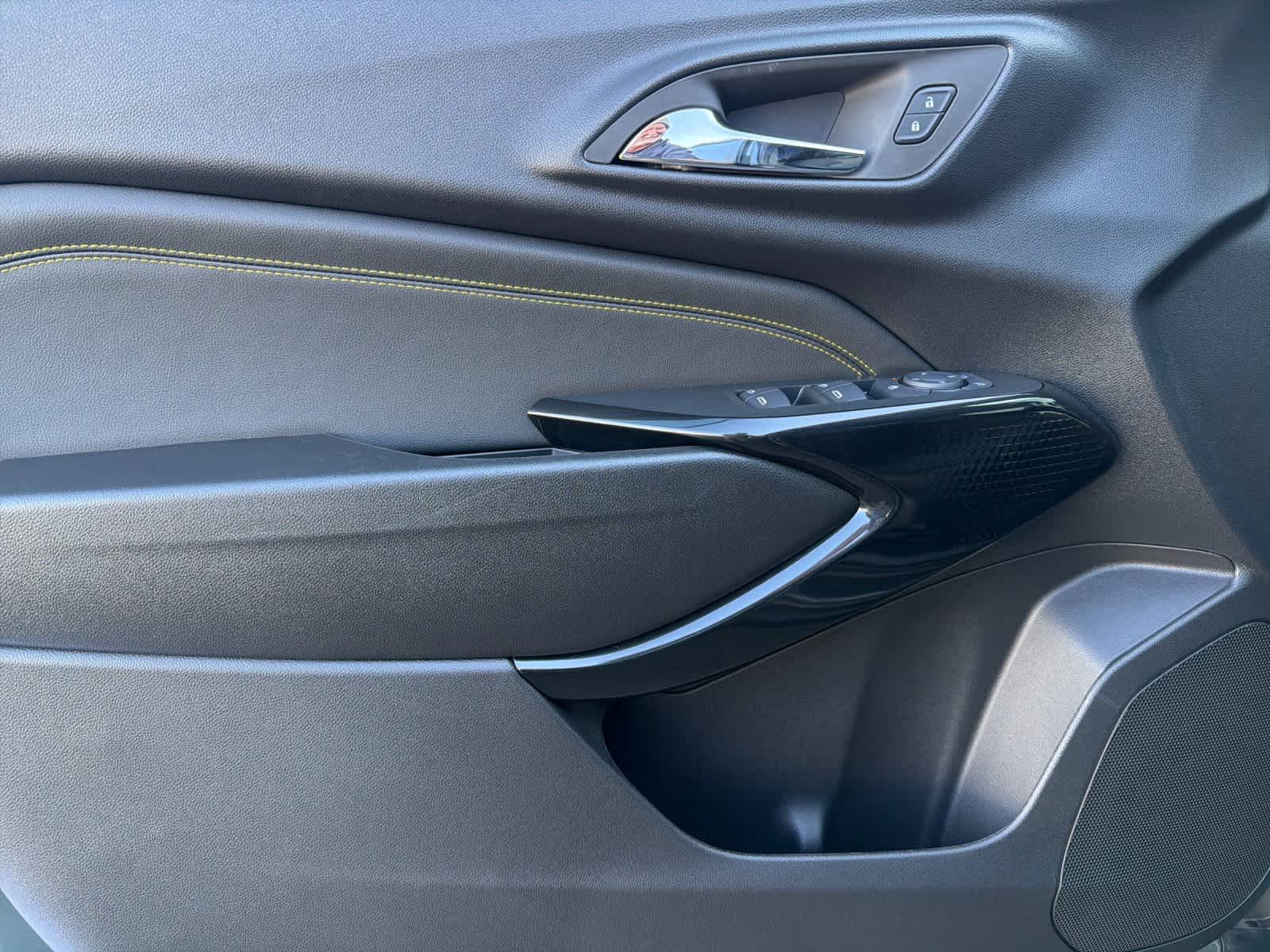 Thumbnail: 2026 Chevrolet Trax - 12