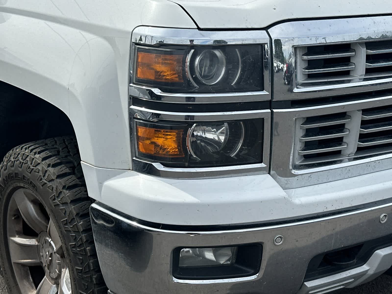 Thumbnail: 2015 Chevrolet Silverado 1500 - 10