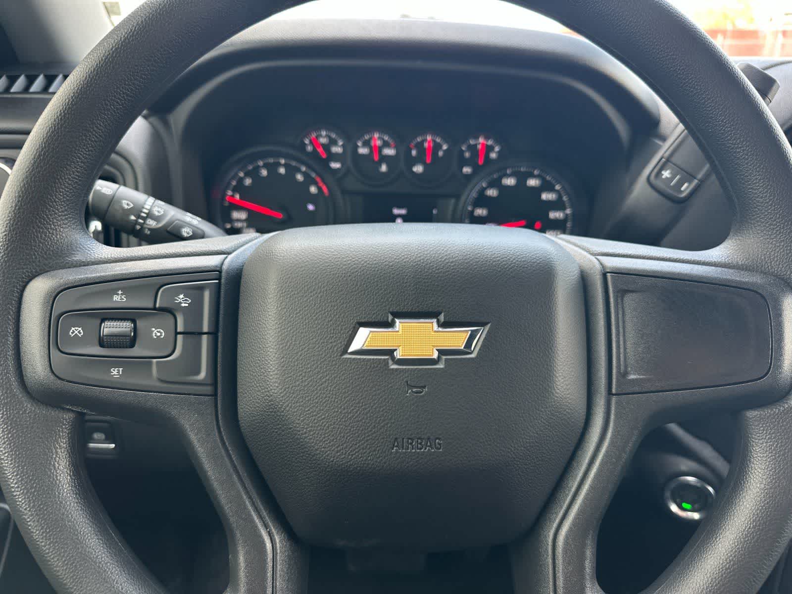 Thumbnail: 2026 Chevrolet Silverado 1500 - 22