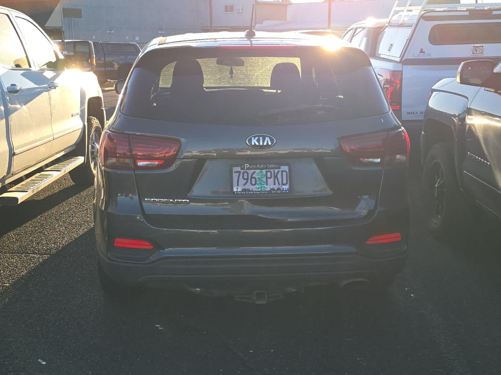 Thumbnail: 2019 Kia Sorento - 4
