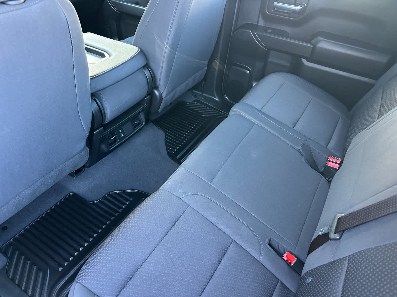 Thumbnail: 2024 Chevrolet Silverado 1500 - 4