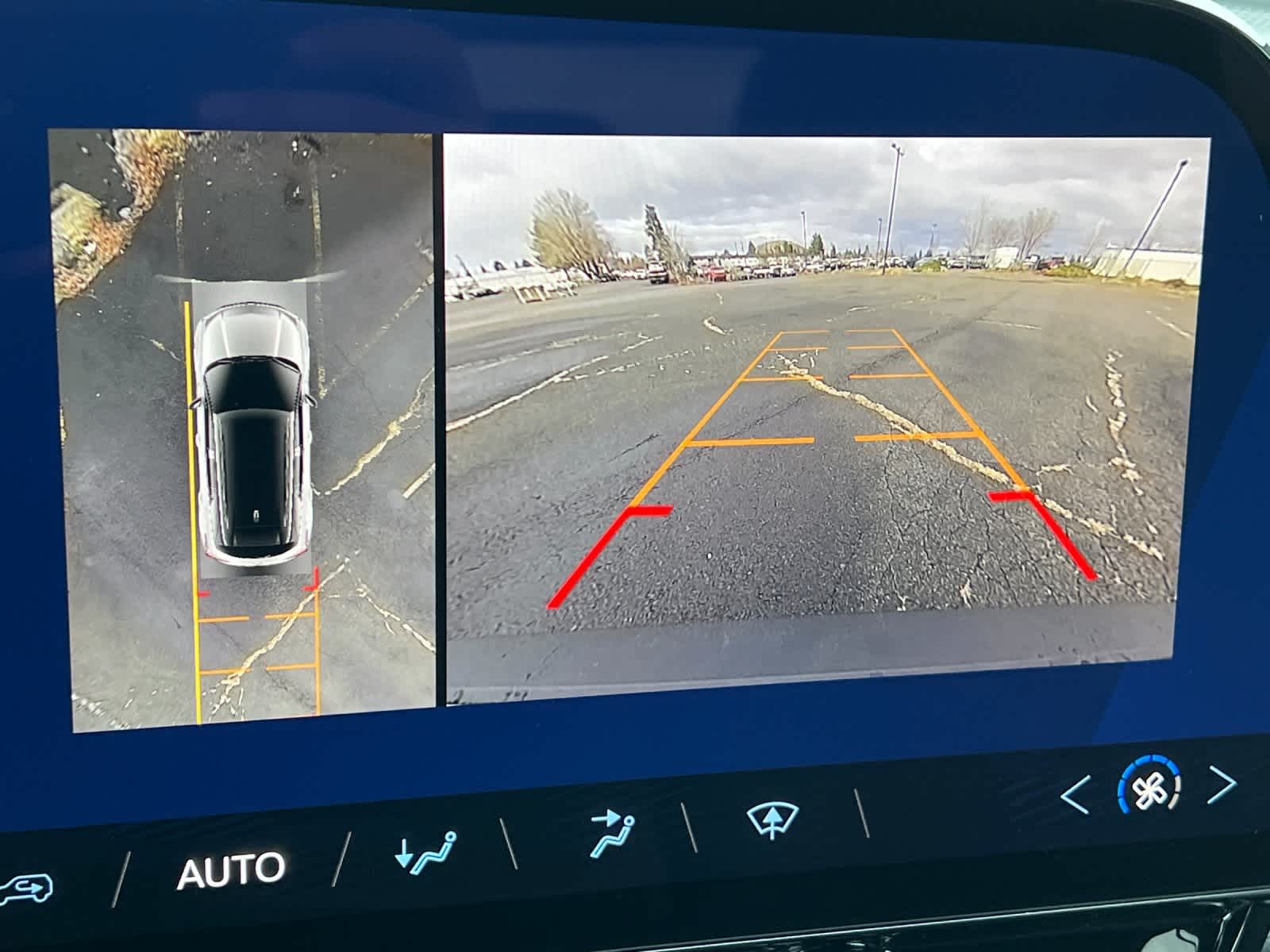 Thumbnail: 2026 Chevrolet Blazer EV - 19