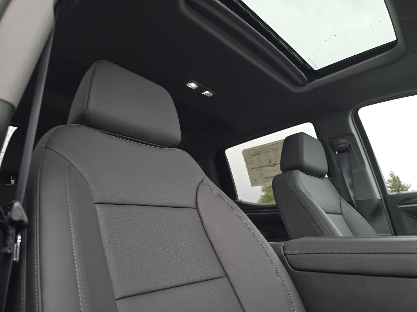 Thumbnail: 2026 Chevrolet Silverado 1500 - 16