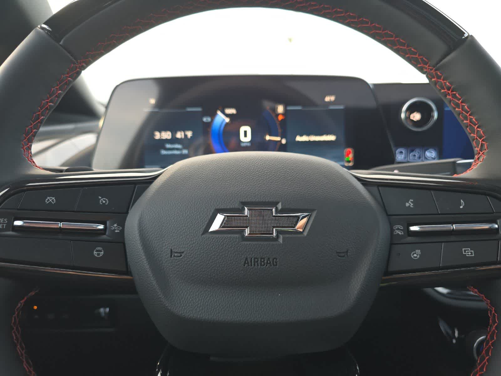 Thumbnail: 2026 Chevrolet Equinox - 23