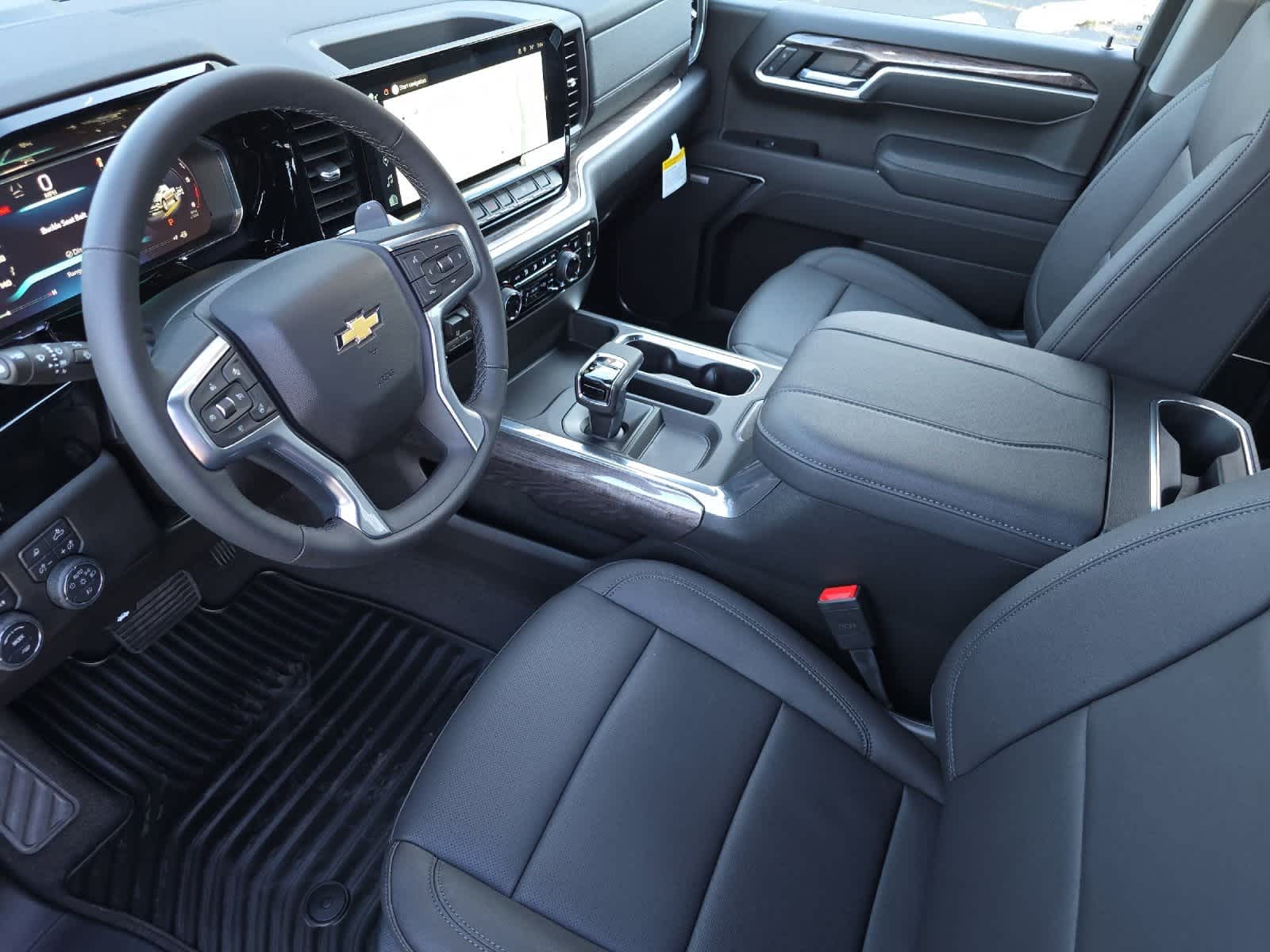 Thumbnail: 2026 Chevrolet Silverado 1500 - 11