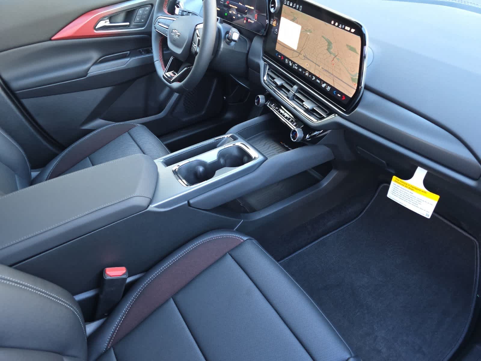 Thumbnail: 2026 Chevrolet Equinox - 16