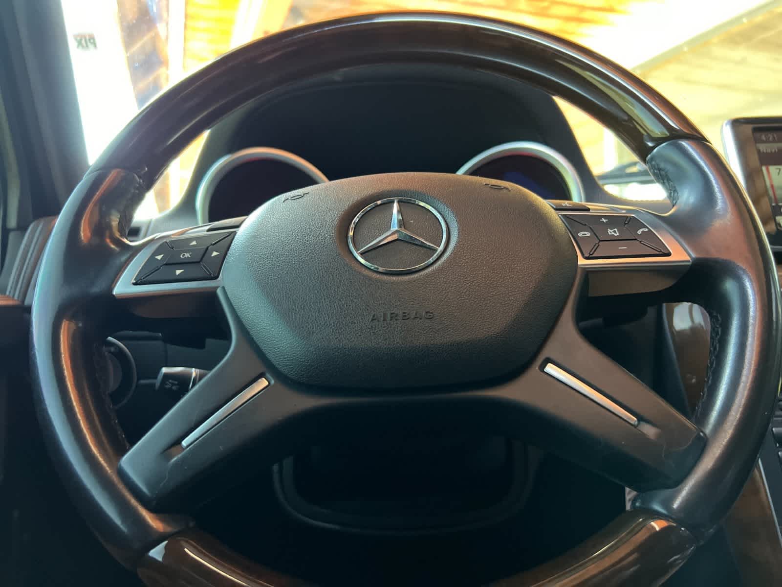 2016 Mercedes-Benz G-Class AMG G 63 27