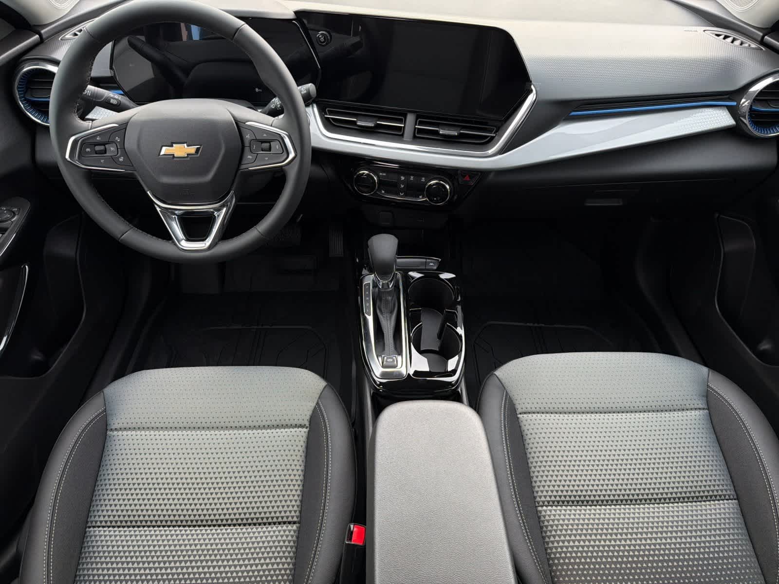 Thumbnail: 2026 Chevrolet Trax - 3