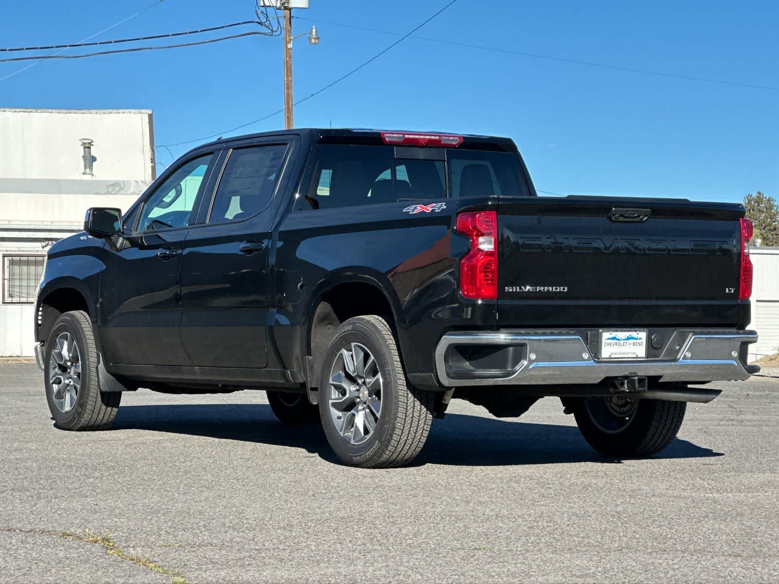 Thumbnail: 2026 Chevrolet Silverado 1500 - 6