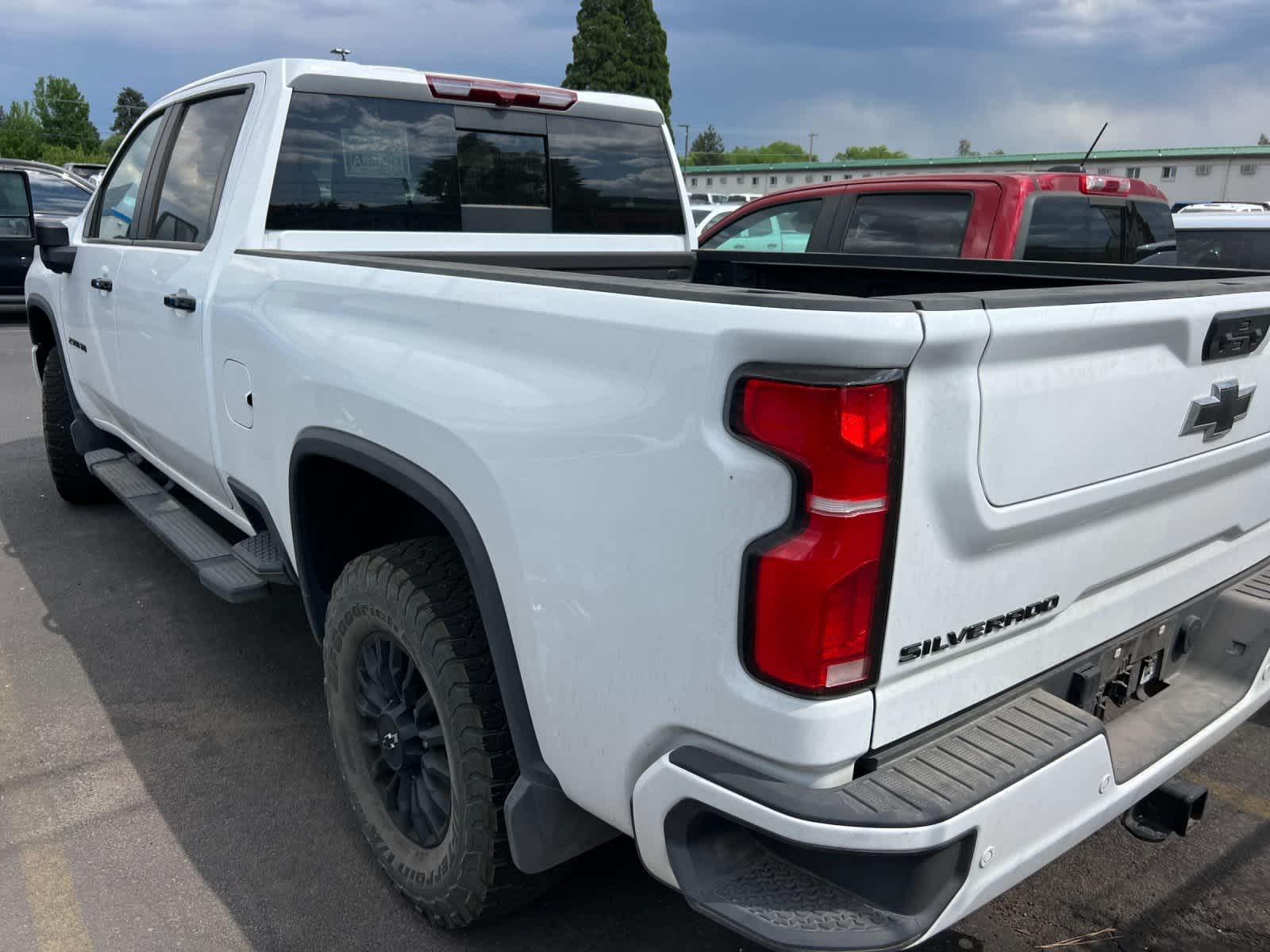 2024 Chevrolet Silverado 2500 LT 3