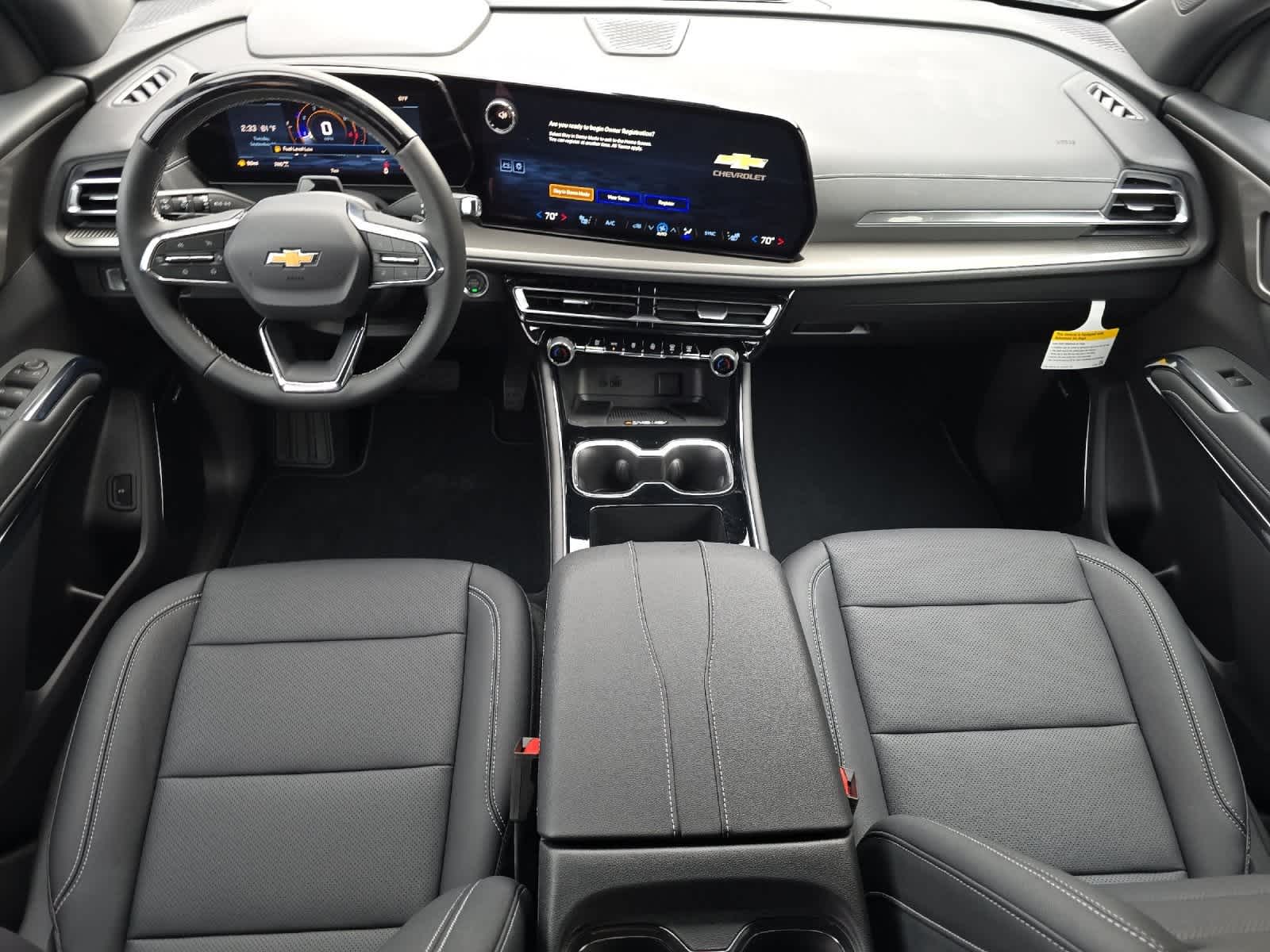 Thumbnail: 2026 Chevrolet Traverse - 3