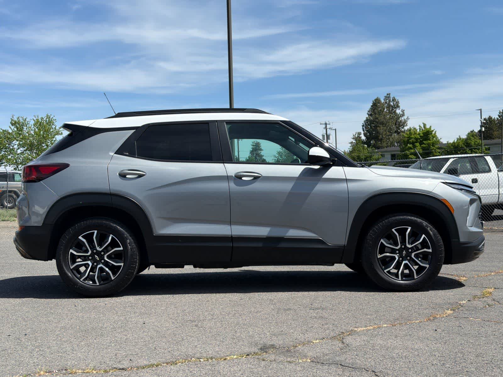 Thumbnail: 2025 Chevrolet TrailBlazer - 8