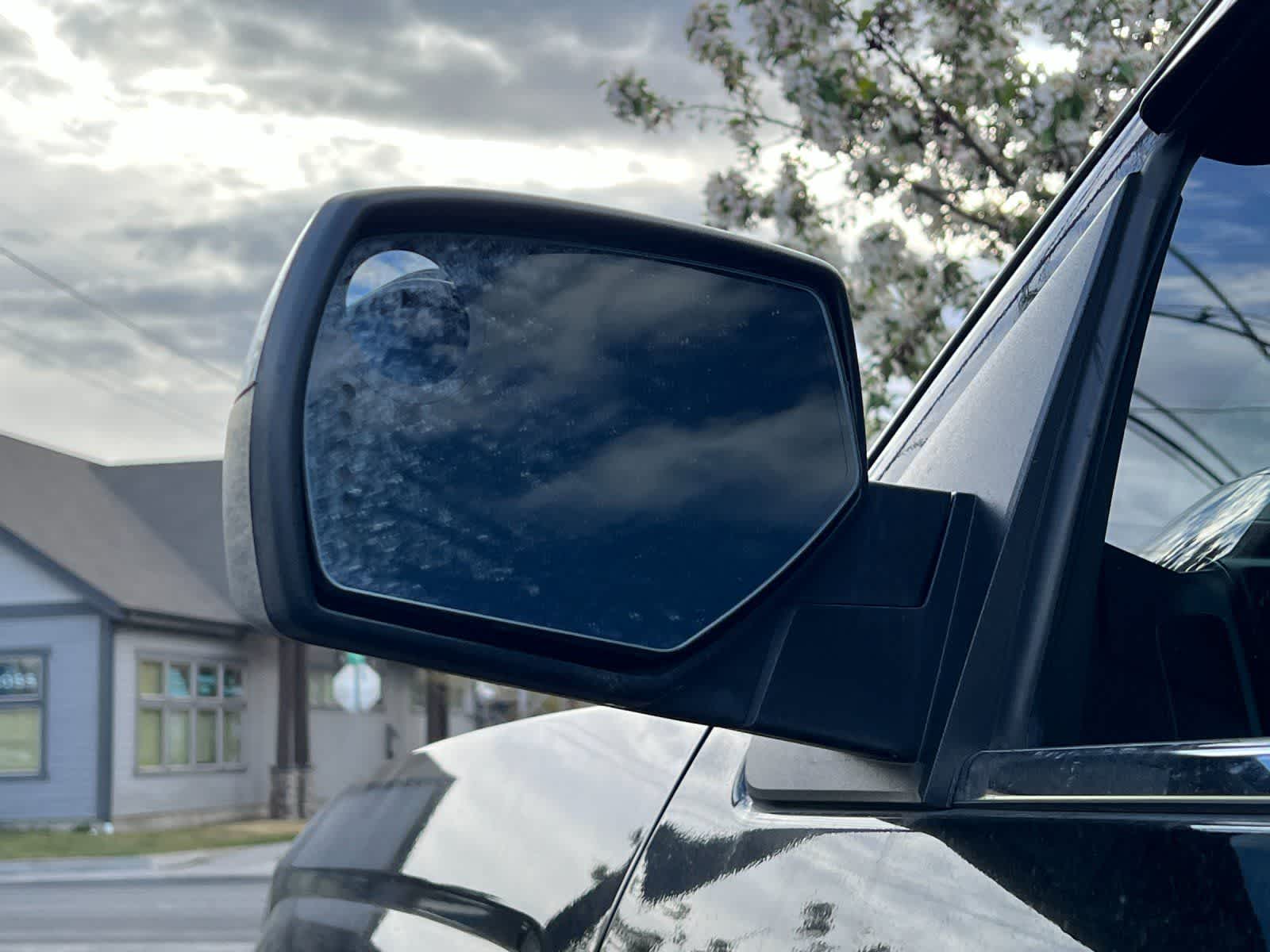 Thumbnail: 2017 Chevrolet Silverado 1500 - 8