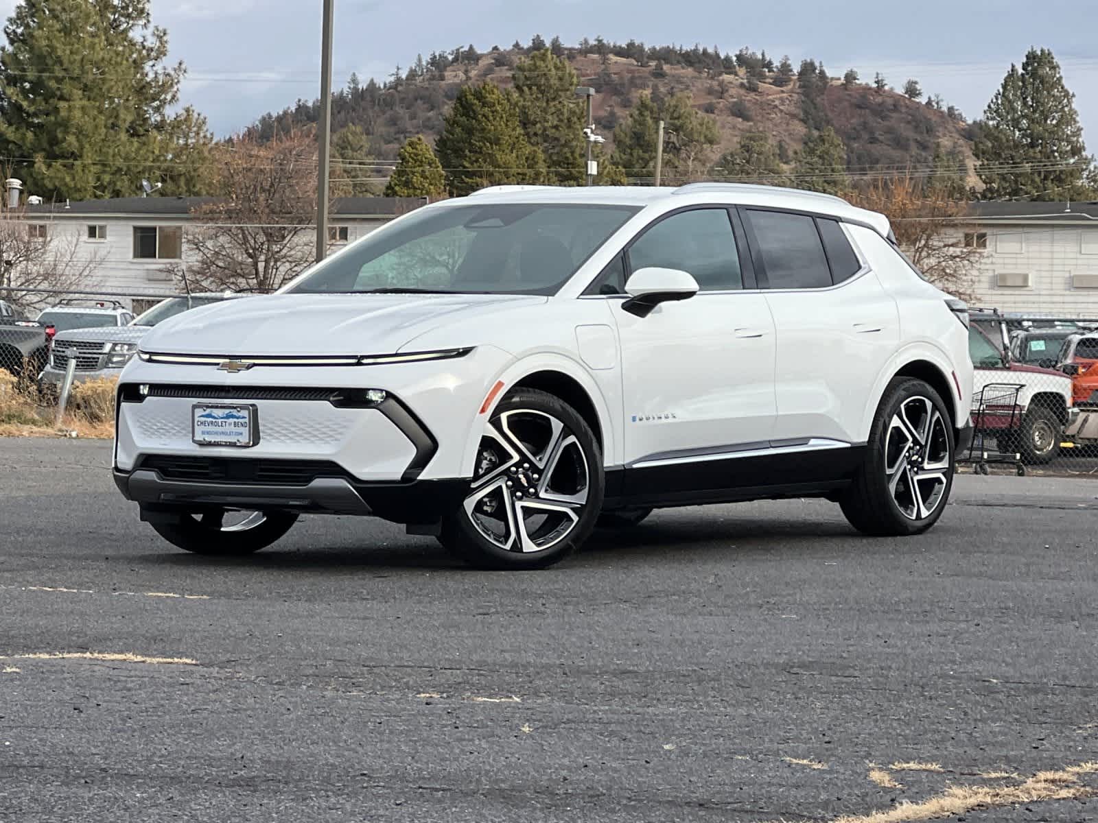 Thumbnail: 2026 Chevrolet Equinox - 1