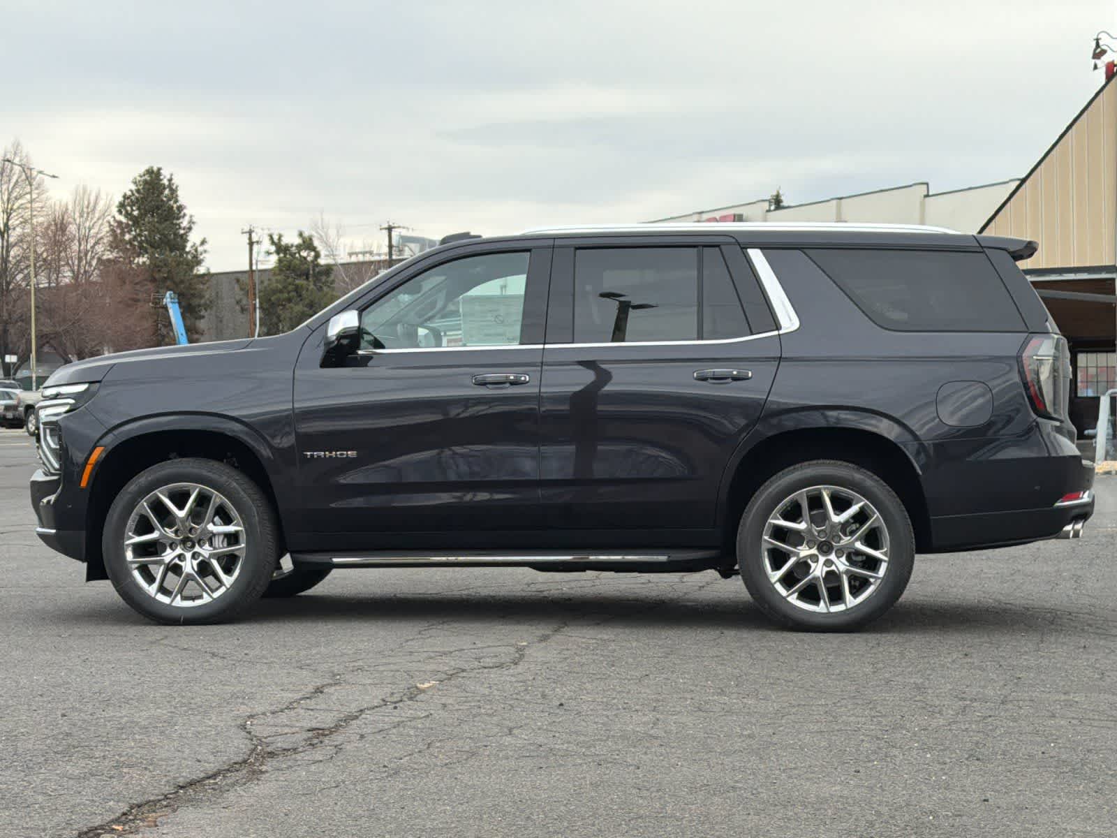 Thumbnail: 2026 Chevrolet Tahoe - 5