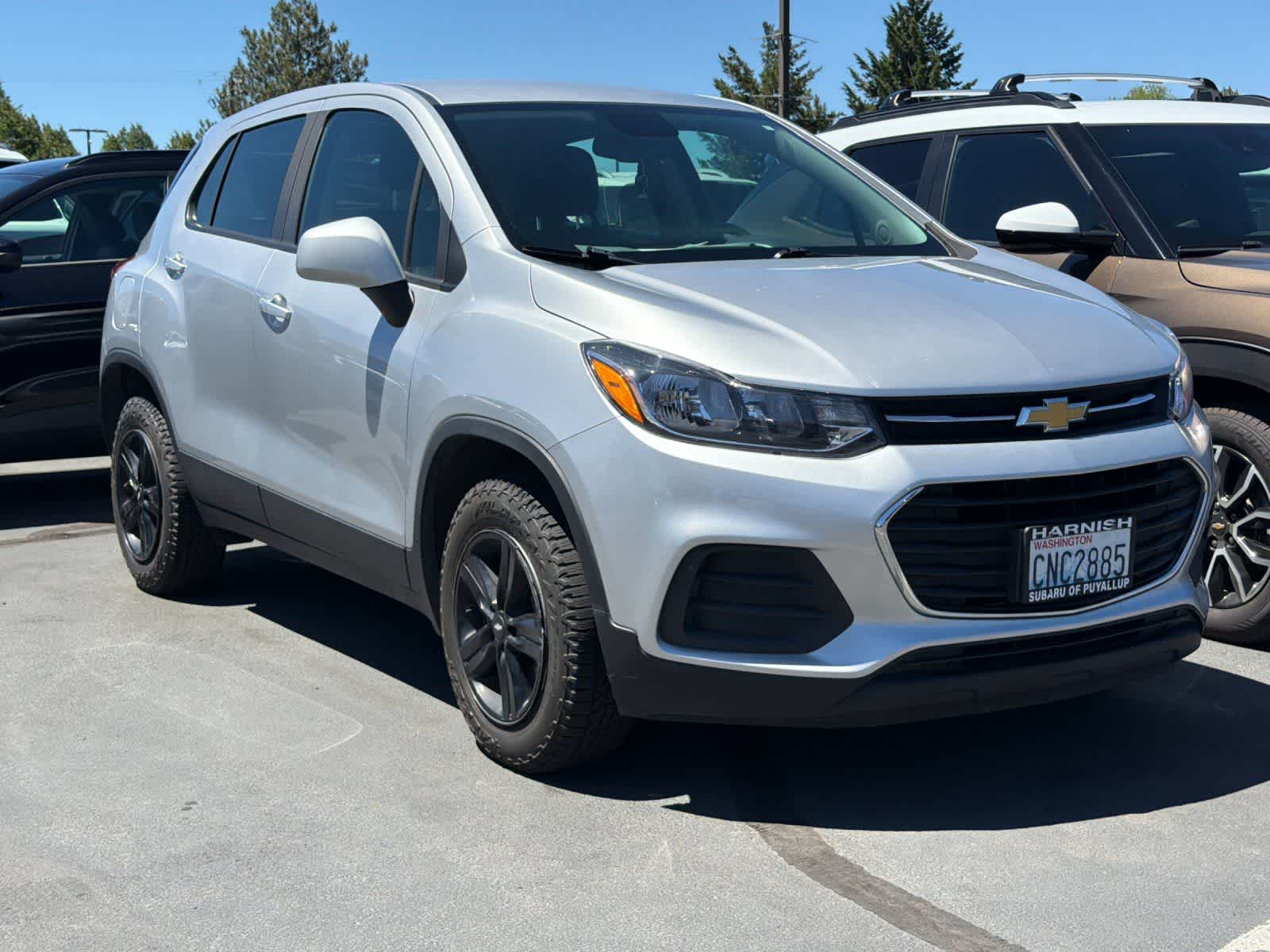 Thumbnail: 2018 Chevrolet Trax - 3