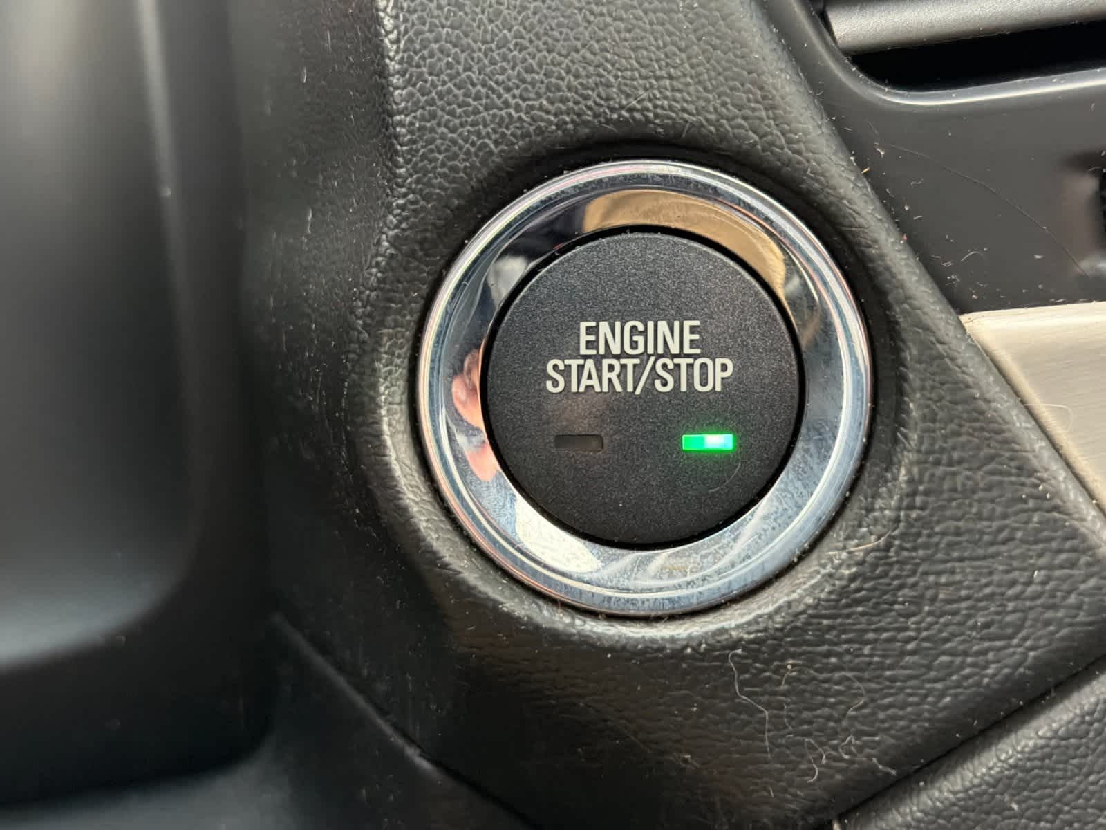 Thumbnail: 2017 GMC Yukon - 25